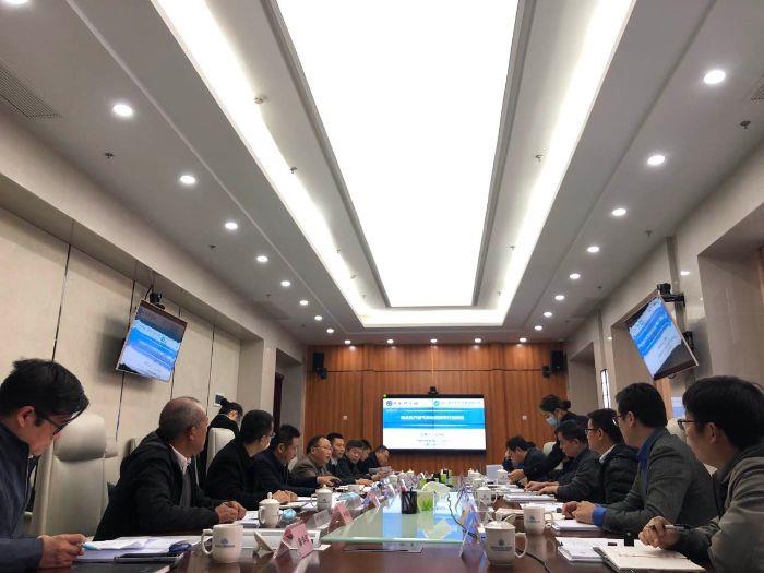 5.9跨越-11月26日，省天然氣公司鹽穴儲氣庫項目地質(zhì)預可行性研究順利通過評審，評審會議現(xiàn)場（攝影：程平）